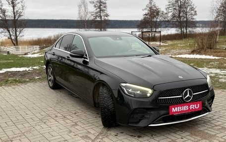 Mercedes-Benz E-Класс, 2021 год, 4 100 000 рублей, 2 фотография