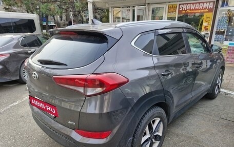 Hyundai Tucson III, 2018 год, 1 700 000 рублей, 3 фотография