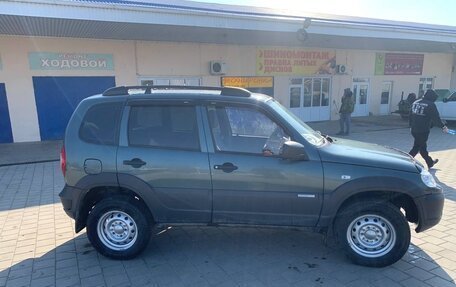 Chevrolet Niva I рестайлинг, 2013 год, 770 000 рублей, 5 фотография