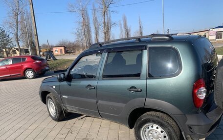 Chevrolet Niva I рестайлинг, 2013 год, 770 000 рублей, 7 фотография