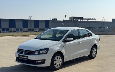 Volkswagen Polo VI (EU Market), 2020 год, 940 000 рублей, 2 фотография