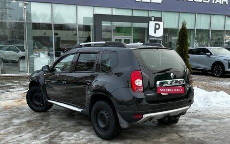 Renault Duster I рестайлинг, 2013 год, 955 000 рублей, 2 фотография