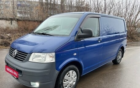 Volkswagen Transporter T5 рестайлинг, 2008 год, 1 600 000 рублей, 2 фотография