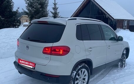 Volkswagen Tiguan I, 2011 год, 1 350 000 рублей, 3 фотография