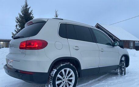 Volkswagen Tiguan I, 2011 год, 1 350 000 рублей, 5 фотография