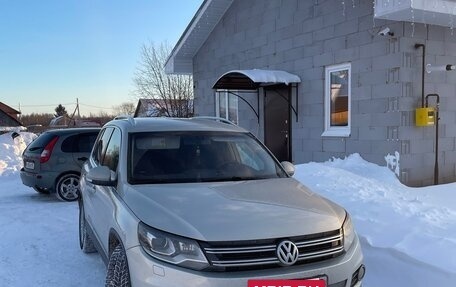 Volkswagen Tiguan I, 2011 год, 1 350 000 рублей, 10 фотография