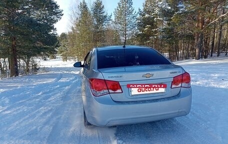 Chevrolet Cruze II, 2009 год, 650 000 рублей, 17 фотография