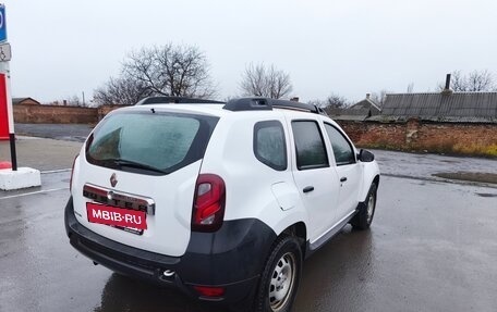 Renault Duster I рестайлинг, 2016 год, 920 000 рублей, 4 фотография