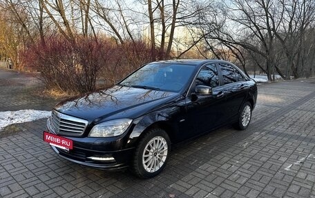 Mercedes-Benz C-Класс, 2011 год, 1 550 000 рублей, 3 фотография