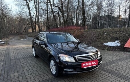 Mercedes-Benz C-Класс, 2011 год, 1 550 000 рублей, 2 фотография