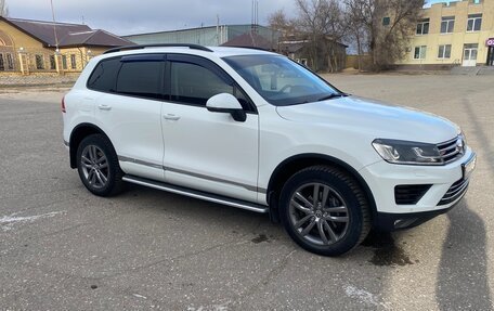 Volkswagen Touareg III, 2015 год, 3 190 000 рублей, 3 фотография