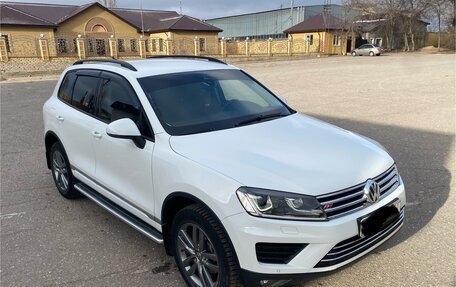 Volkswagen Touareg III, 2015 год, 3 190 000 рублей, 5 фотография