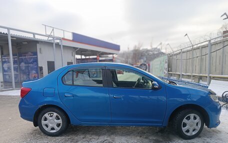 Renault Logan II, 2016 год, 600 000 рублей, 2 фотография