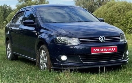 Volkswagen Polo VI (EU Market), 2012 год, 730 000 рублей, 1 фотография