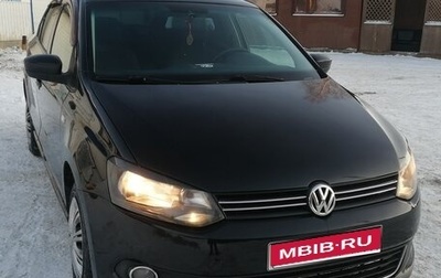 Volkswagen Polo VI (EU Market), 2012 год, 800 000 рублей, 1 фотография