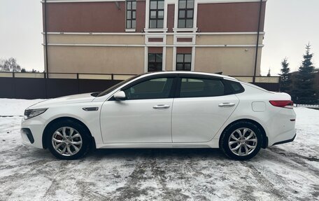 KIA Optima IV, 2018 год, 2 420 000 рублей, 2 фотография