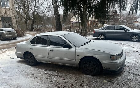 Nissan Maxima IV, 1998 год, 205 000 рублей, 2 фотография