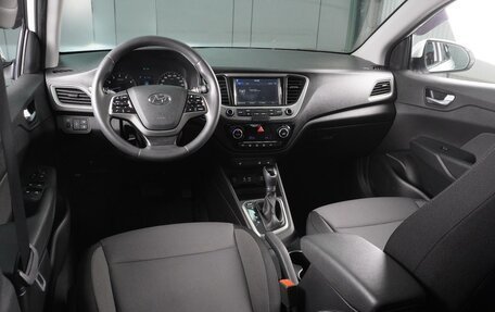 Hyundai Solaris II рестайлинг, 2017 год, 1 549 000 рублей, 6 фотография