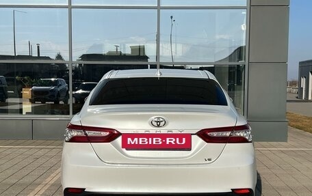 Toyota Camry, 2019 год, 3 350 000 рублей, 7 фотография