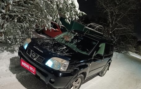 Nissan X-Trail, 2005 год, 550 000 рублей, 5 фотография