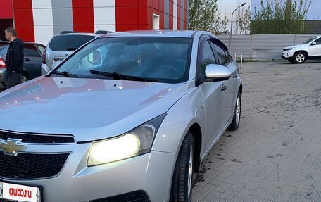 Chevrolet Cruze II, 2011 год, 490 000 рублей, 4 фотография