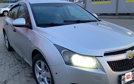 Chevrolet Cruze II, 2011 год, 490 000 рублей, 3 фотография