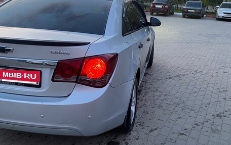 Chevrolet Cruze II, 2011 год, 490 000 рублей, 6 фотография