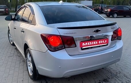 Chevrolet Cruze II, 2011 год, 490 000 рублей, 7 фотография