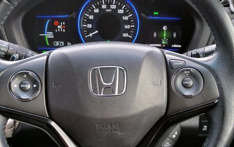 Honda Vezel, 2014 год, 1 550 000 рублей, 1 фотография