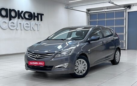 Hyundai Solaris II рестайлинг, 2015 год, 1 015 000 рублей, 1 фотография