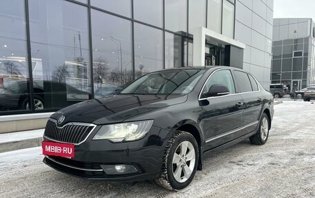 Skoda Superb III рестайлинг, 2013 год, 949 000 рублей, 1 фотография