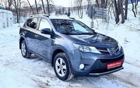 Toyota RAV4, 2013 год, 1 827 000 рублей, 1 фотография