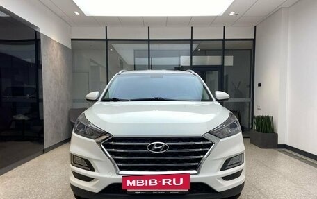 Hyundai Tucson III, 2019 год, 2 200 000 рублей, 2 фотография