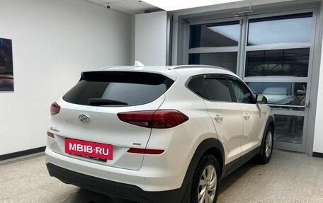 Hyundai Tucson III, 2019 год, 2 200 000 рублей, 4 фотография