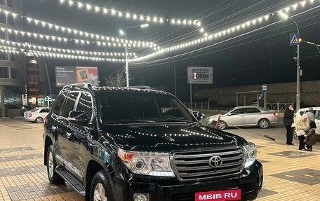 Toyota Land Cruiser 200, 2013 год, 4 500 000 рублей, 3 фотография