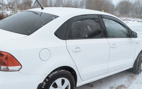 Volkswagen Polo VI (EU Market), 2011 год, 700 000 рублей, 16 фотография