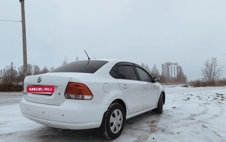 Volkswagen Polo VI (EU Market), 2011 год, 700 000 рублей, 5 фотография