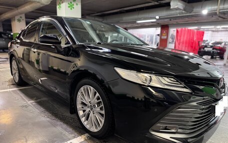 Toyota Camry, 2018 год, 3 600 000 рублей, 3 фотография