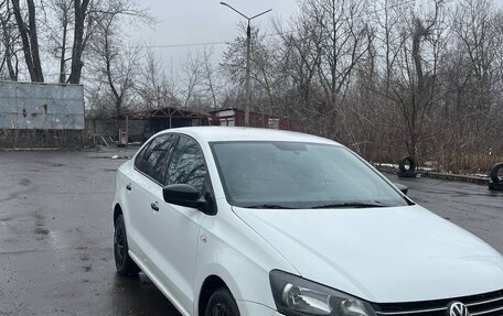 Volkswagen Polo VI (EU Market), 2018 год, 1 100 000 рублей, 2 фотография