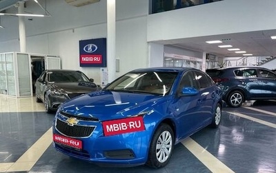 Chevrolet Cruze II, 2009 год, 819 900 рублей, 1 фотография