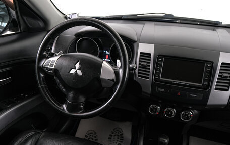 Mitsubishi Outlander III рестайлинг 3, 2010 год, 1 299 000 рублей, 8 фотография