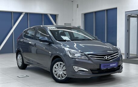 Hyundai Solaris II рестайлинг, 2015 год, 1 015 000 рублей, 3 фотография