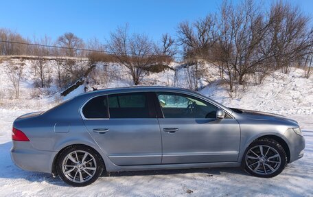 Skoda Superb III рестайлинг, 2010 год, 1 200 000 рублей, 7 фотография