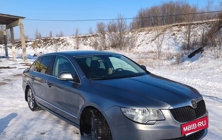 Skoda Superb III рестайлинг, 2010 год, 1 200 000 рублей, 8 фотография