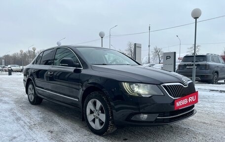 Skoda Superb III рестайлинг, 2013 год, 949 000 рублей, 2 фотография