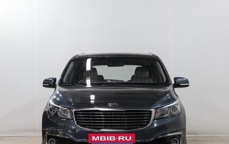 KIA Carnival III, 2018 год, 2 429 000 рублей, 2 фотография