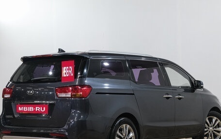 KIA Carnival III, 2018 год, 2 429 000 рублей, 6 фотография