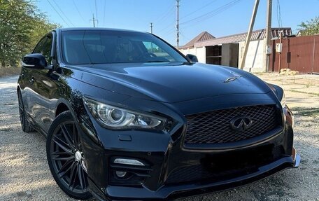 Infiniti Q50 I рестайлинг, 2014 год, 1 850 000 рублей, 3 фотография