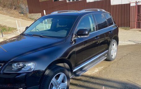 Volkswagen Touareg III, 2006 год, 950 000 рублей, 2 фотография