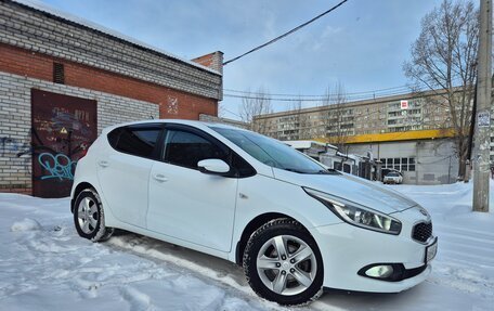 KIA cee'd III, 2012 год, 1 120 000 рублей, 2 фотография